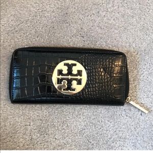 Tory Burch Wallet